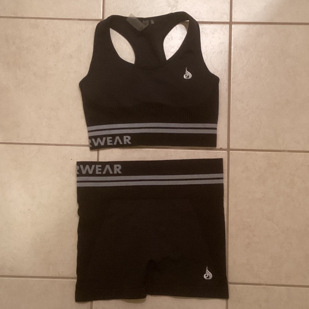 Ryderwear Black Athletic Shorts and Sports Bra Set